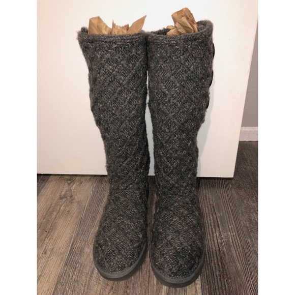 UGG Lattice Cardy Knit Boot - Picture 3 of 7